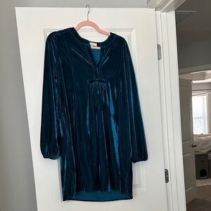 Teal Velvet Long Sleeve Dress